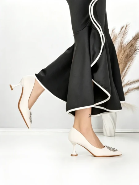 Pantofi Stiletto J-202 BEIGE | CHERIE