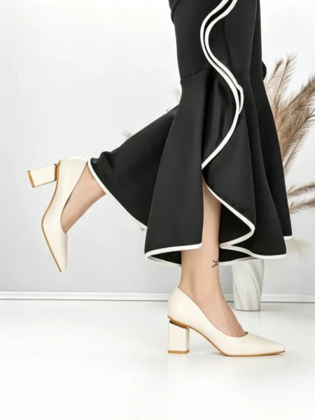 Pantofi cu Toc Gros J-221 BEIGE | CHERIE