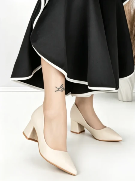 Pantofi cu Toc Gros J-56A BEIGE | CHERIE