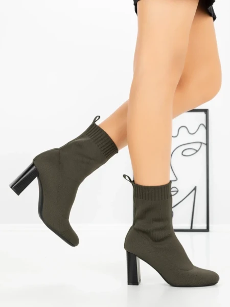 Botine cu Toc Gros 9076 GREEN | CM