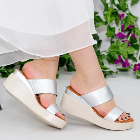 Papuci cu Platforma QZL221 Silver Mei