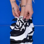 Pantofi Sport Dama cu Platforma WL239 Negru Mei
